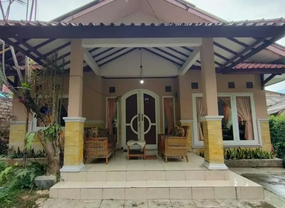 Villa Habibah-1