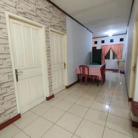 Villa Habibah-2